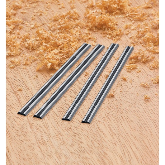 Reversible HSS Blades of 5.2 Amp 3 and a quarter inch Planer.