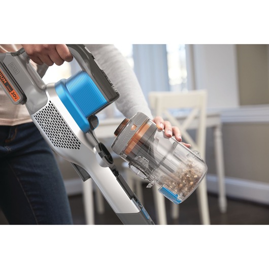 Rotatable head feature of a power series extreme cordless stick vacuum cleaner.