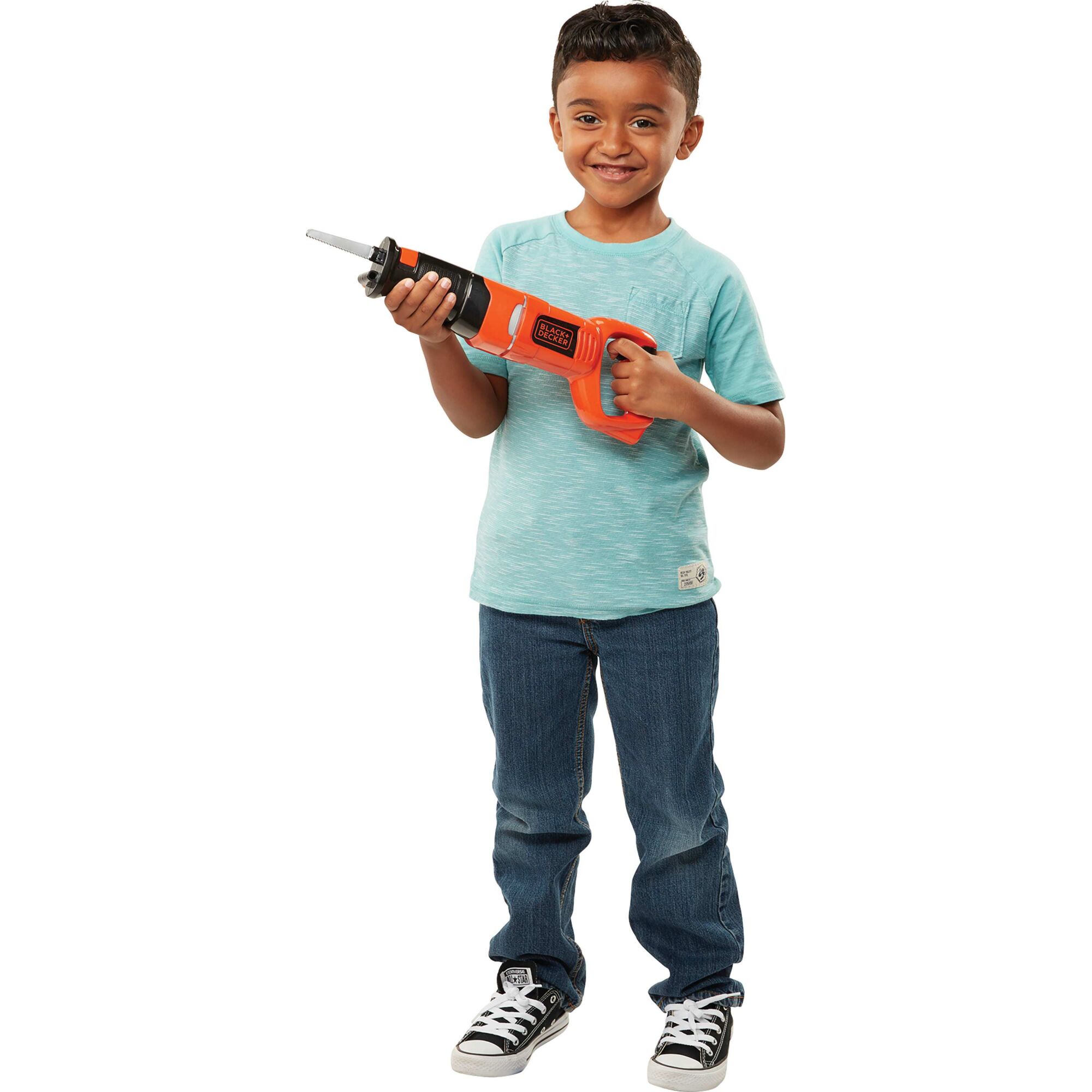 Reciprocating saw usable by even children.